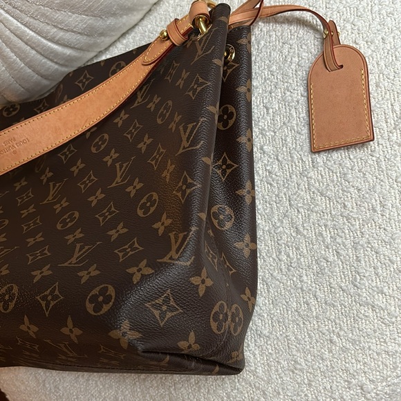 Louis Vuitton tote bag - Picture 13 of 16